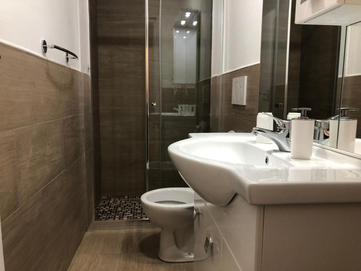 Hello Home Guesthouse Рим Екстериор снимка
