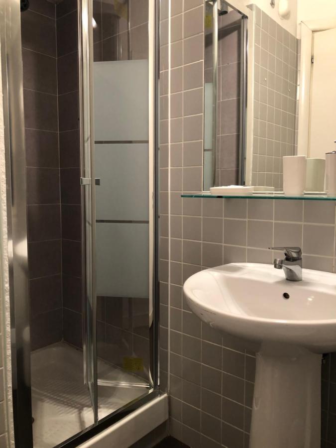 Hello Home Guesthouse Рим Екстериор снимка